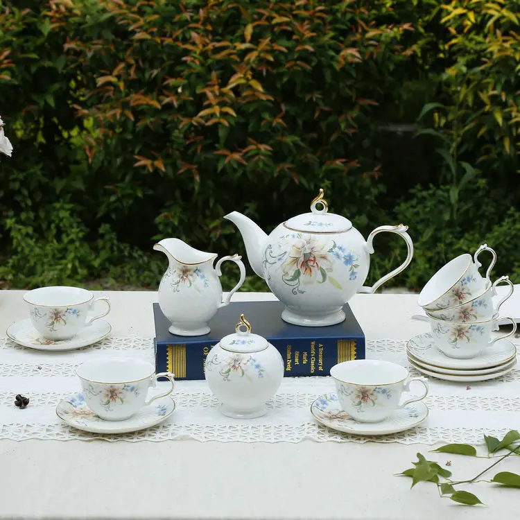 New Textured Design Modern Persian Tea Sets Fine Pakistan Bone China