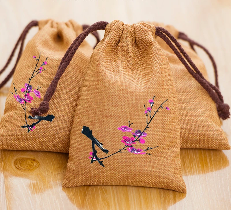 small hessian pouches