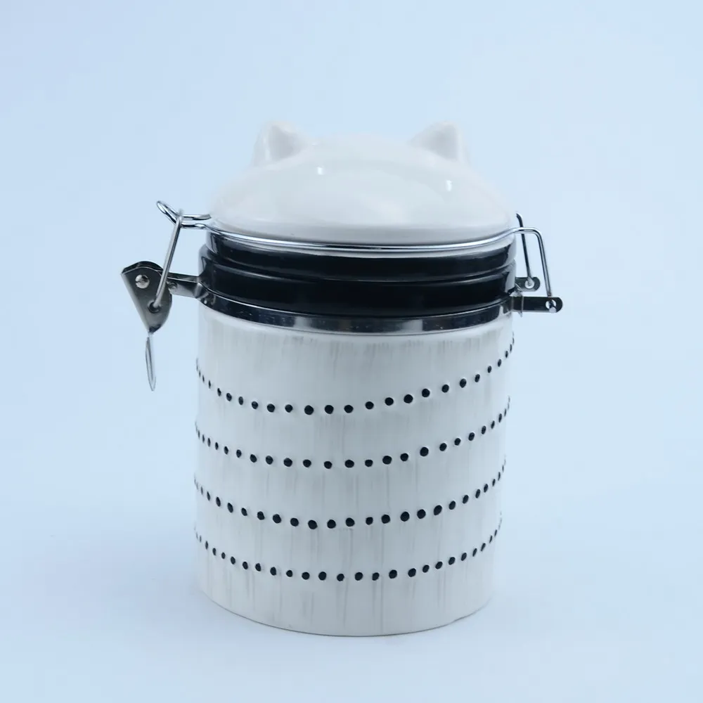 Food storage jar.jpg