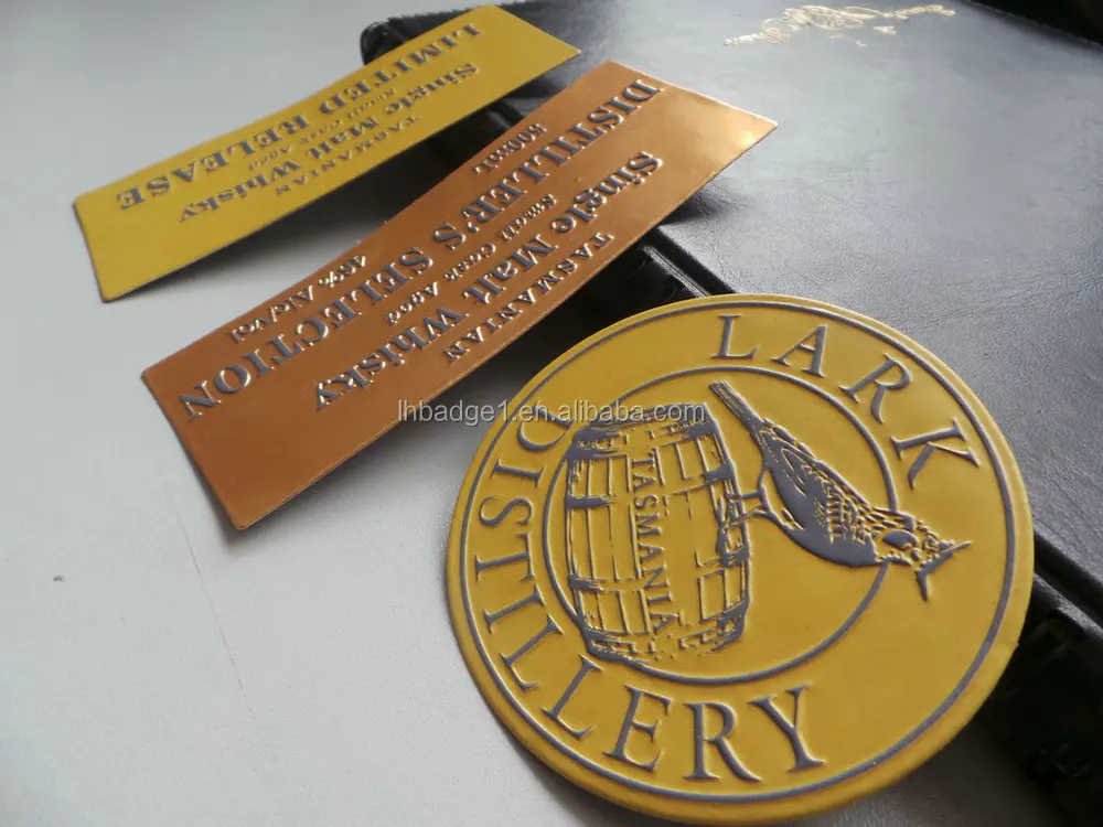 Wine Bottle Labels Metal,Custom Luxury Vodka Bottle Metal Label,Gold