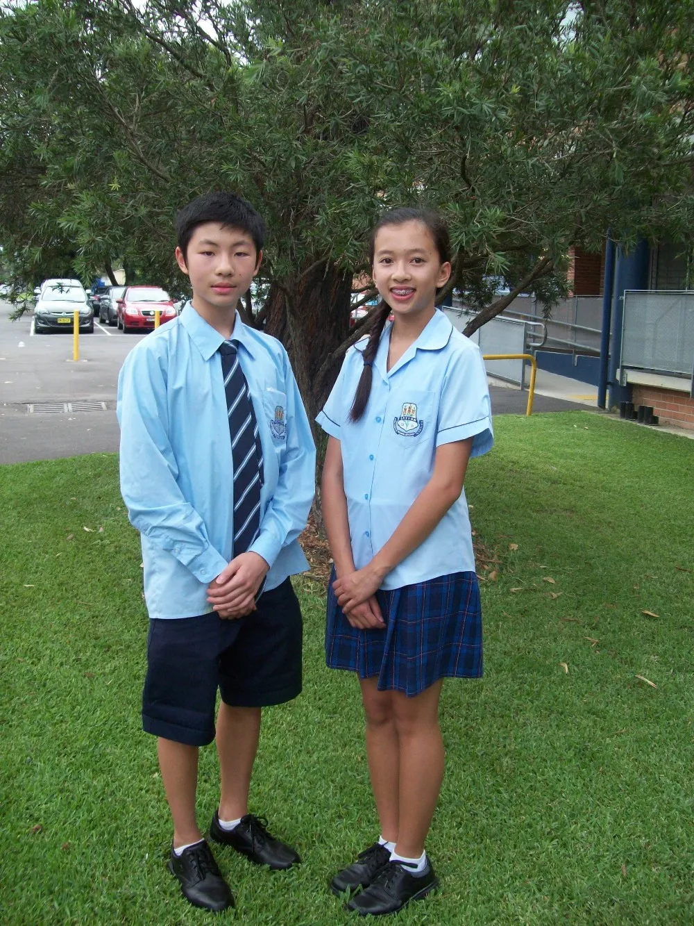 customised logo girl white school uniform shirt