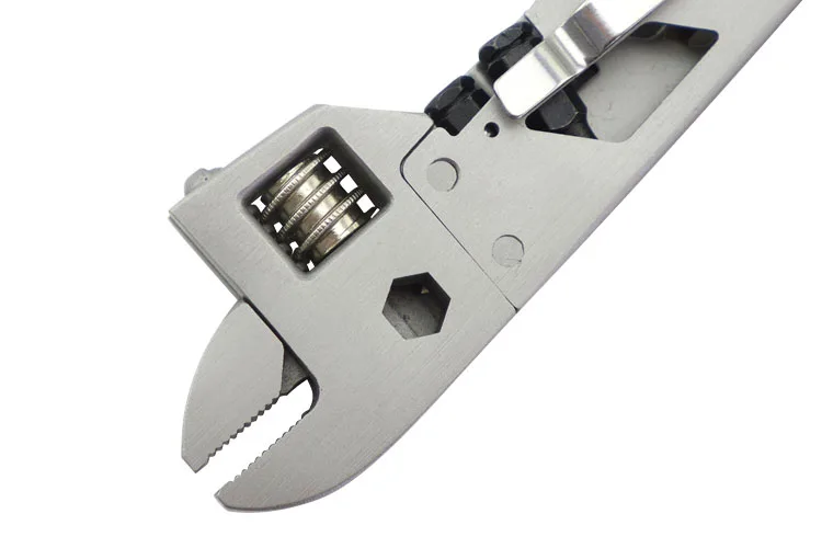 Sand Polishing Stainless Steel Have 5 Kinds of Function Multitool Knife