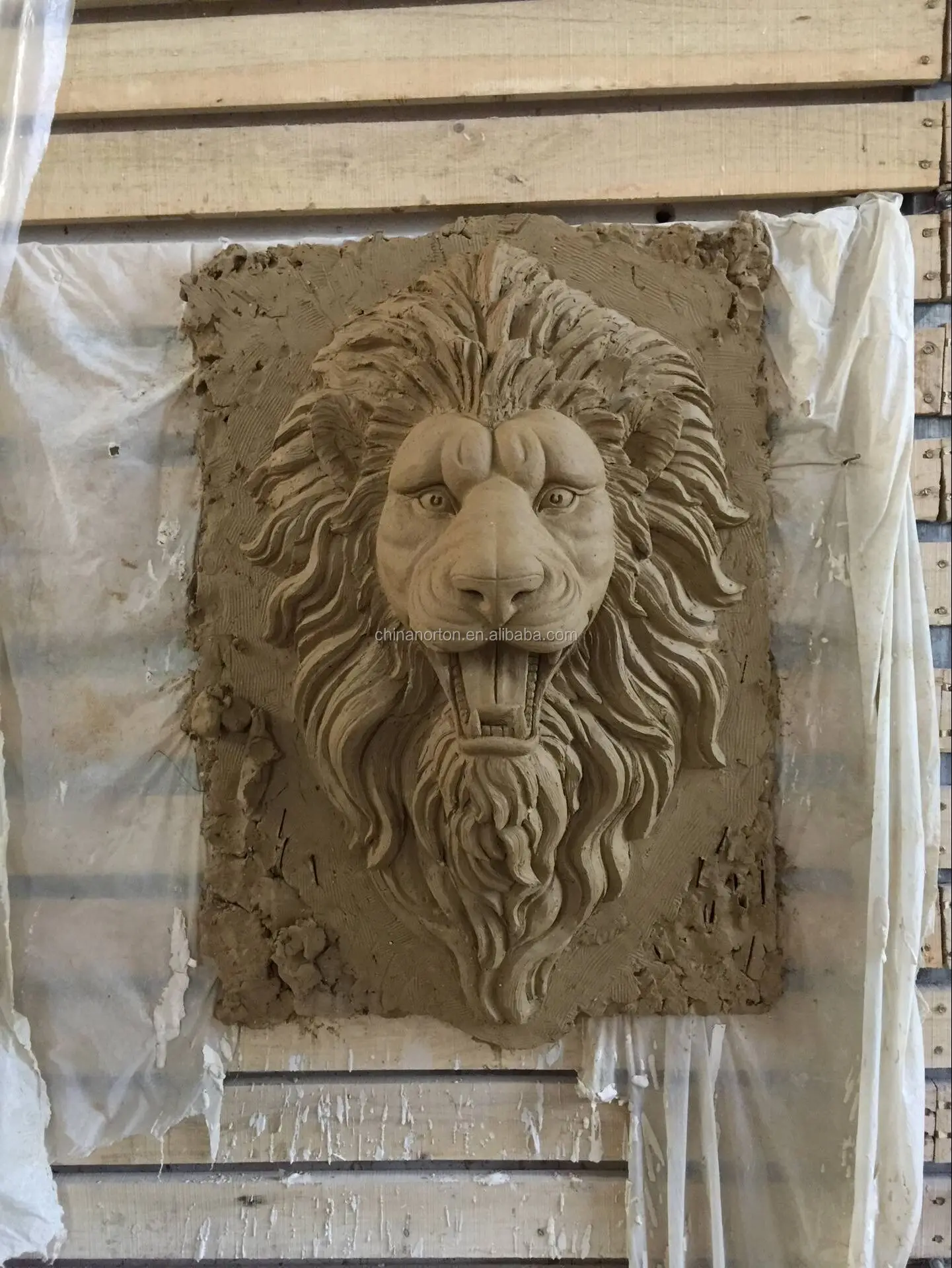 Customized Indoor Wall Hanging Decorative Resin Animal Statue Fiberglass Bull Head Sculpture Nt