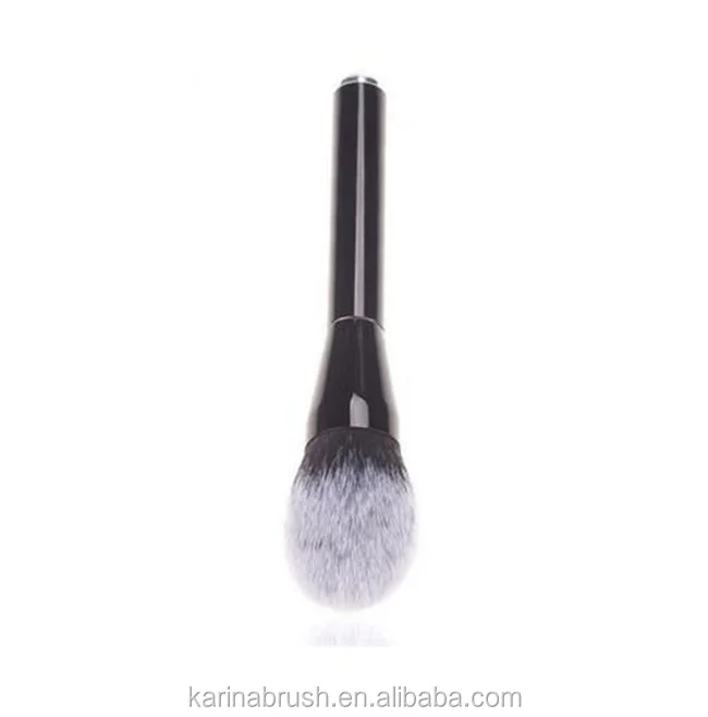cosmetic brush01.png