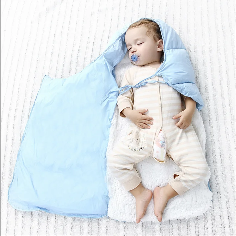 Universal Winter Baby Stroller Folding Sleeping Bag Zipper Design100