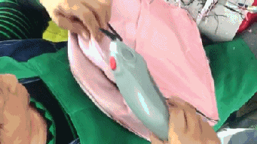 luggage trimming.gif