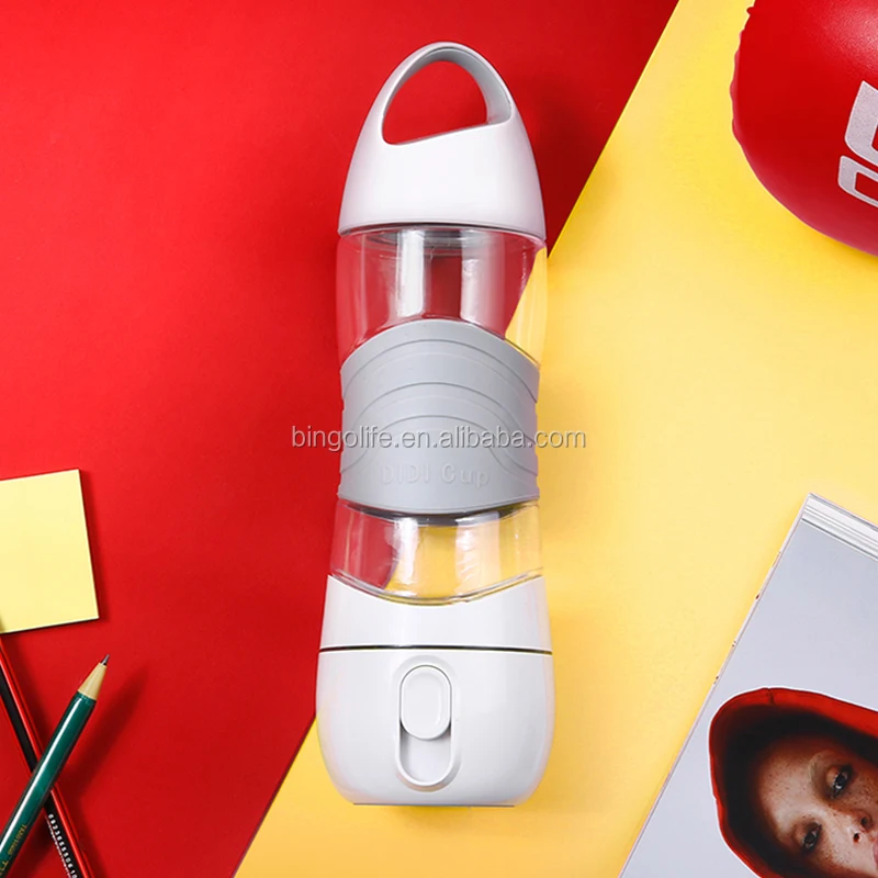2018 Usb Rechargeable Electric Bottle With Lamp And Spray Camp Bottle