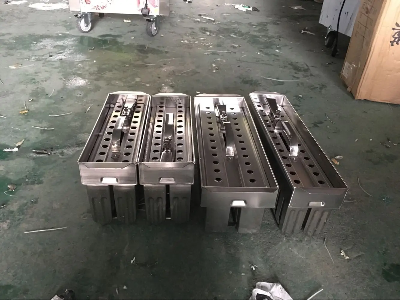 AB (2)