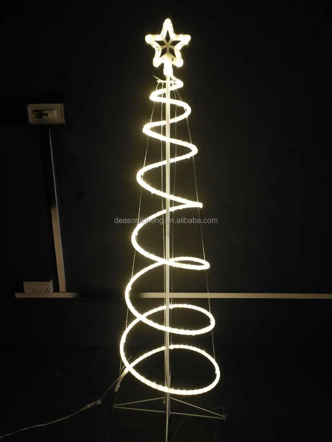 6 ft spiral rope light christmas tree