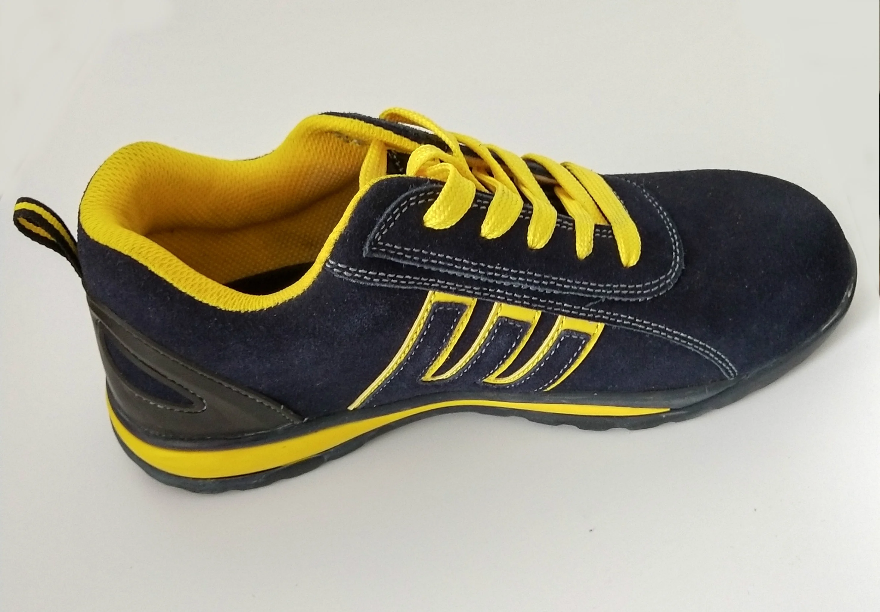 高品质的工人安全鞋时尚真皮橡胶鞋底钢脚趾工作运动鞋