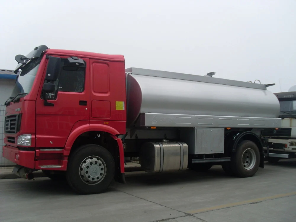 12000L Small Oil tank truck /6 wheels oil tanker trucks/ 266hp howo fuel truck, View 12000L