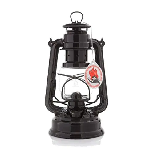 black hurricane lantern