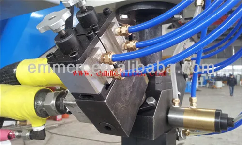 EMM083-2 polyurethane foam injection machine
