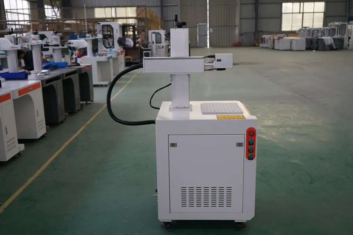 new model 20w 30w 50w 70w 100w metal engrave and cut fiber laser marking machine