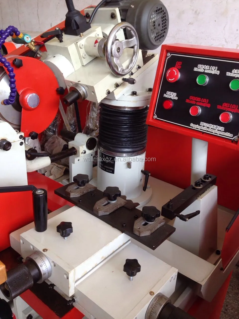 cutter grinding machine.jpg