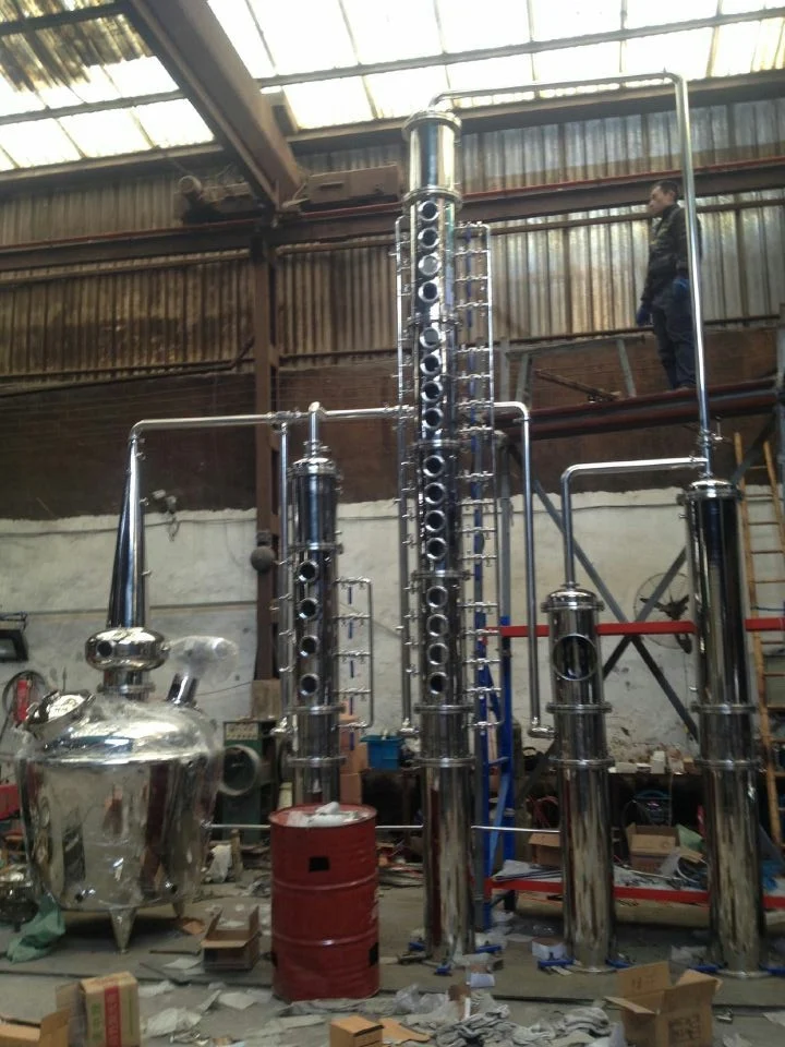 Industrial De La Luna Fotos Destilador Equipos De Destilación De Vino