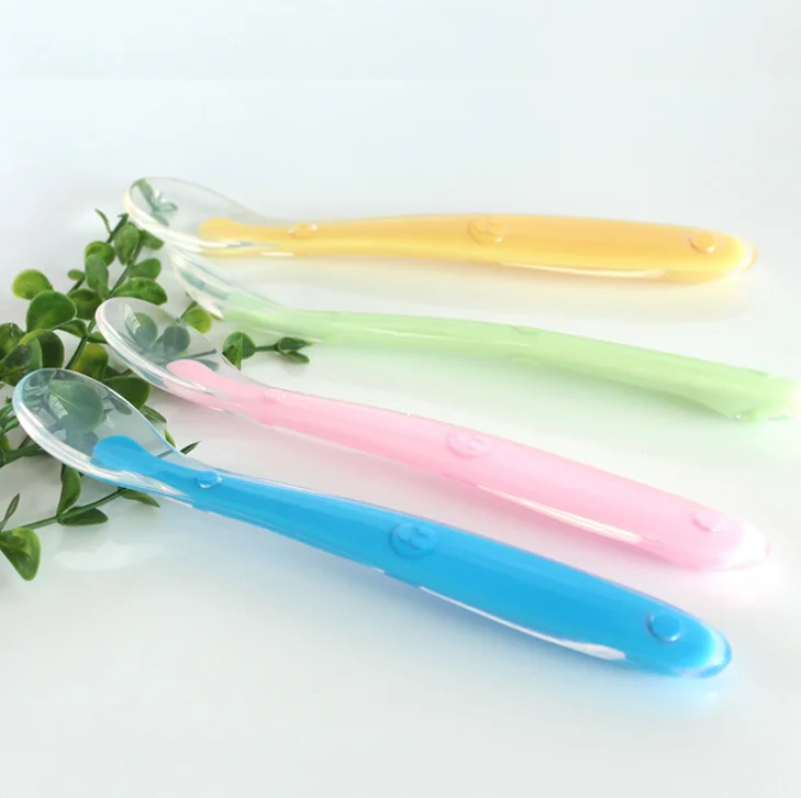 Best Seller Silicone Baby Softtip Feeding Spoons Soft Safe Baby Training Curved Spoons For