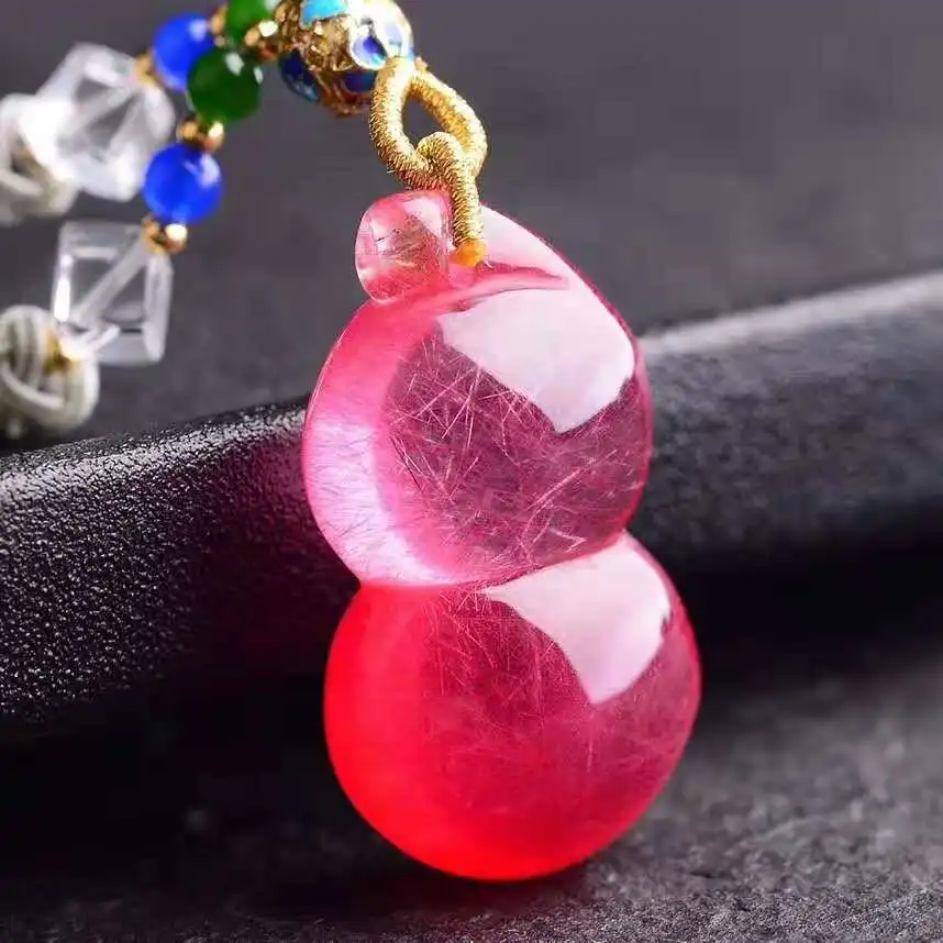 天然红色金红石水晶雕刻葫芦吊坠