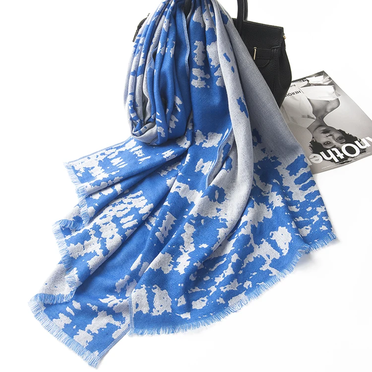 Jacquard Wool Scarf86+