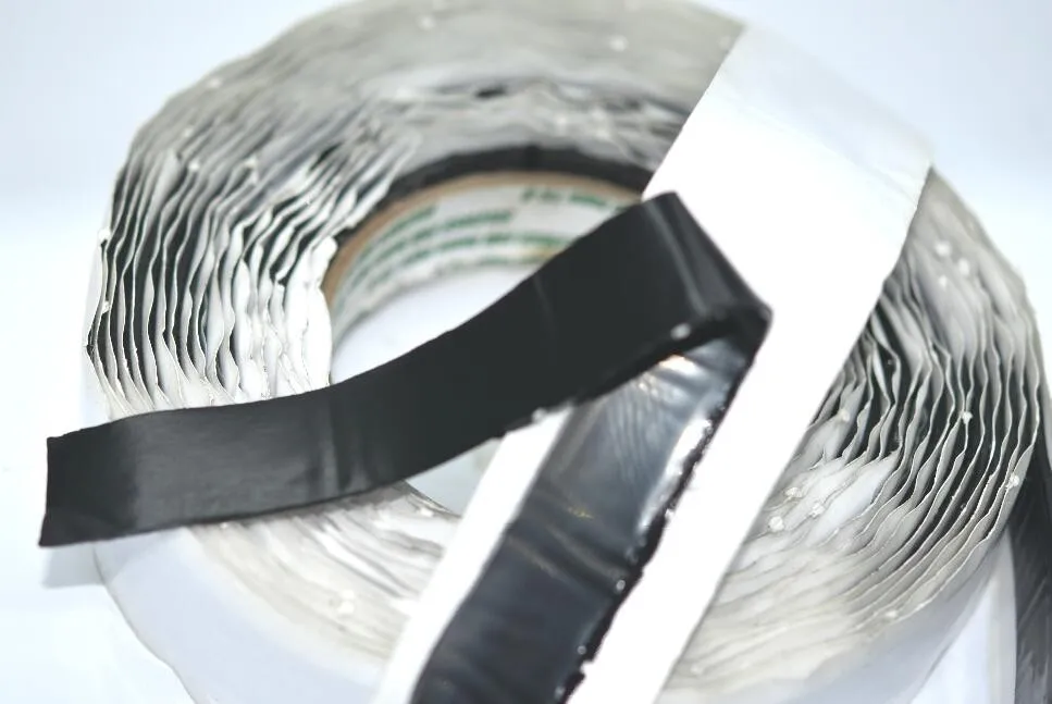 Black Color Non Woven Butyl Mastic Tape 2mm*30mm*20 Double Side Butyl