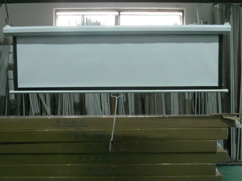 Future Slow Retract Mechanism Manual Pulldown Projector Screen,84 120 Inch With Matte White