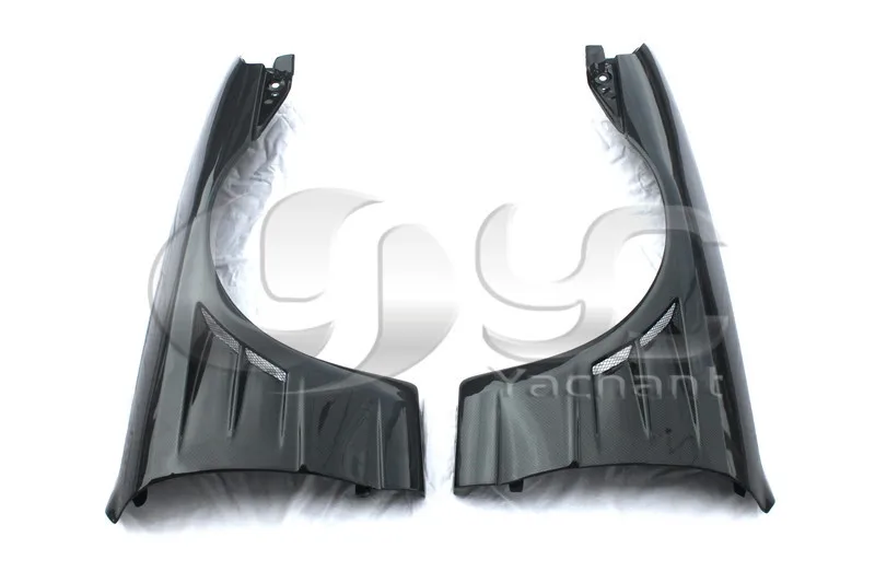 1989-1994 Nissan Skyline R32 GTS BN Style +25mm Front Fender CF (1).jpg