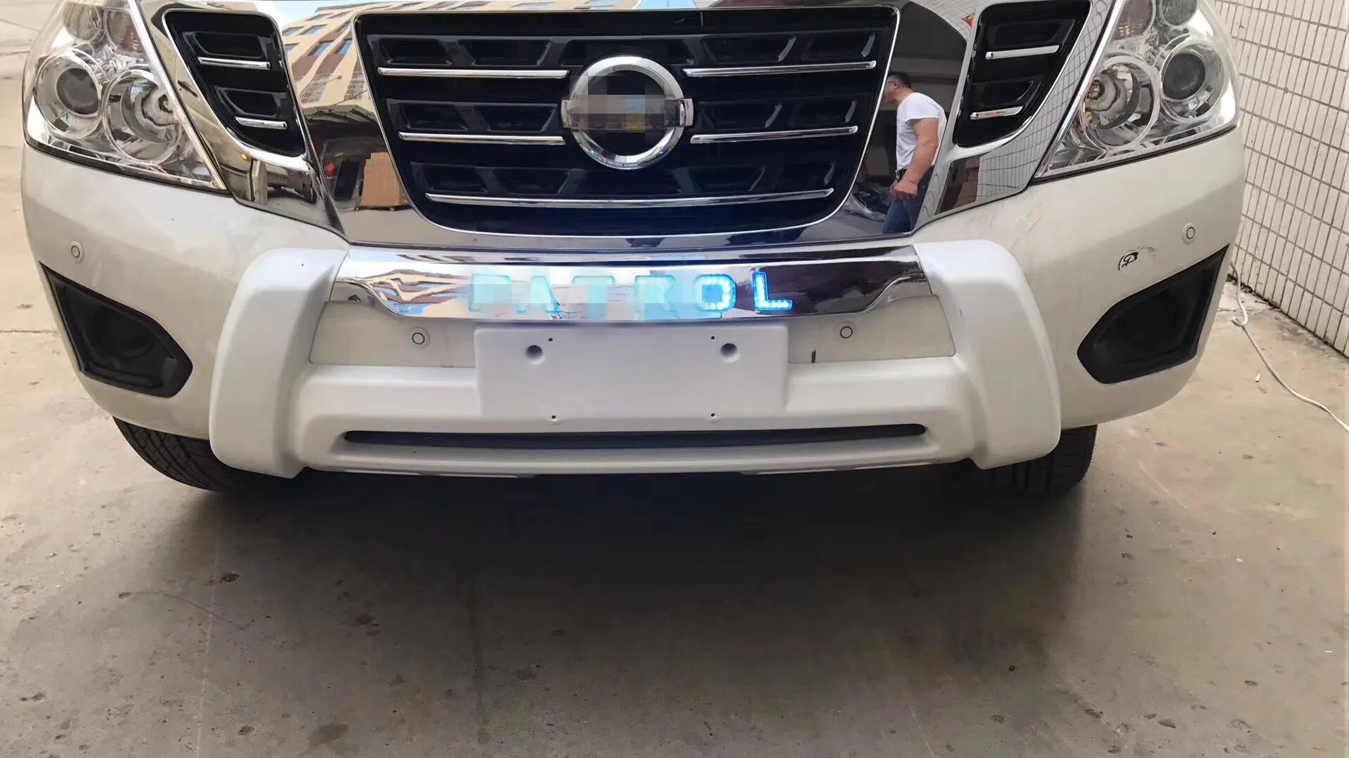 China Supplier Auto Front Bumper Guard With Led Light For Nissan Patrol
