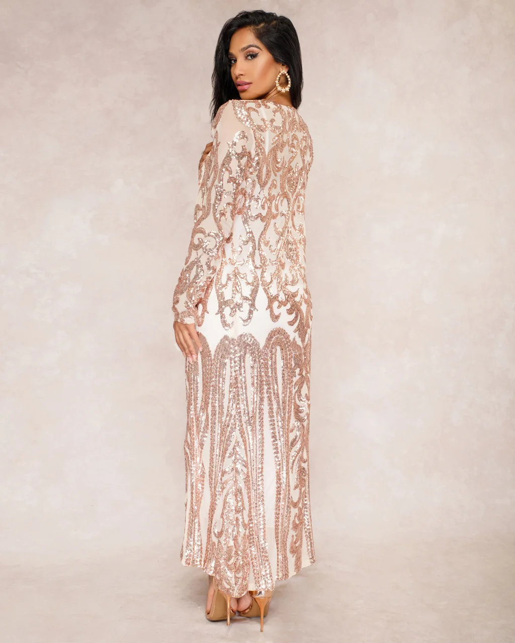 2019 new dresses hot style in Euramerica sexy sequins decoration see-through cardigans lace mesh embroidery long skirt