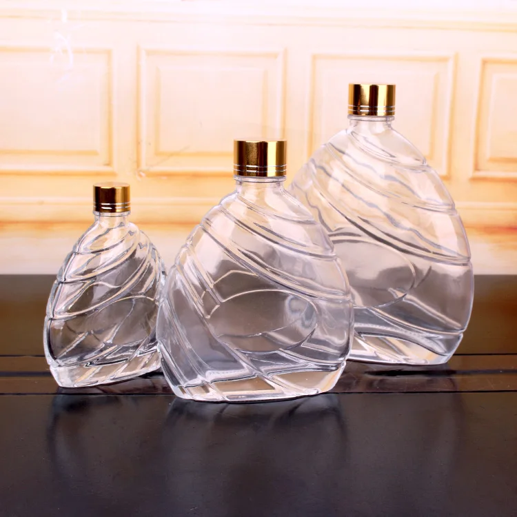 Unique Shaped Triangle Clear Glass Bottle For Vodka Alcohol Liquor