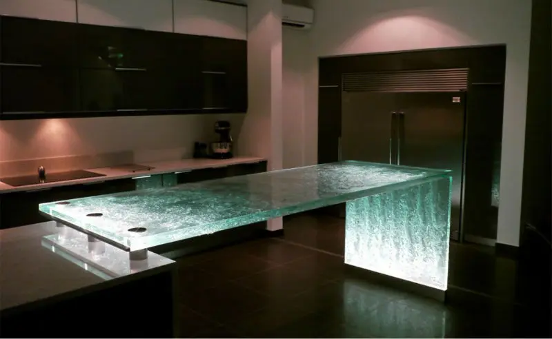 top with led-.jpg