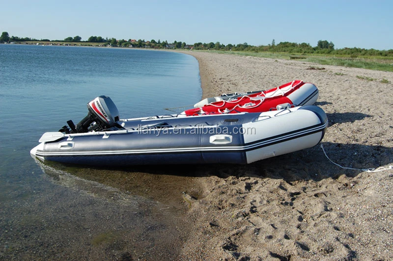 inflatable boat (2).jpg