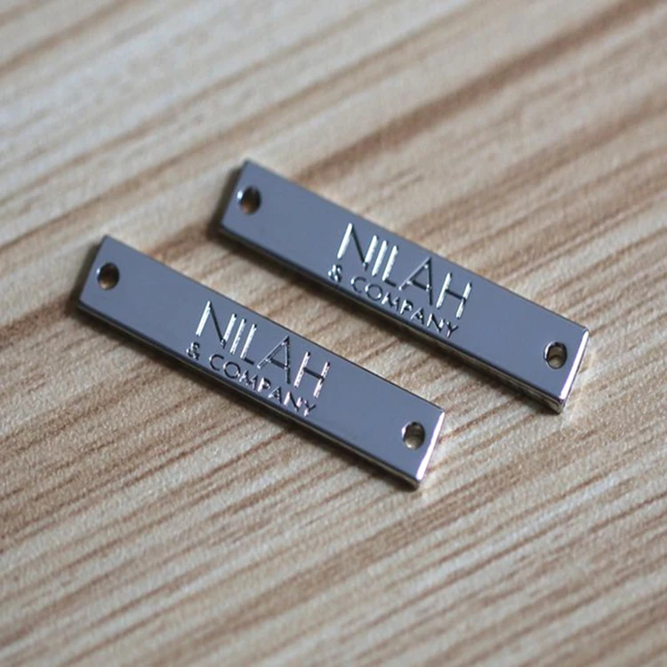 метка rfid uhf silverline monza 4qt 100x40 мм. металлическая бирка. метка металлом. корпусная rfid метка xerafy. шильдик из металла.