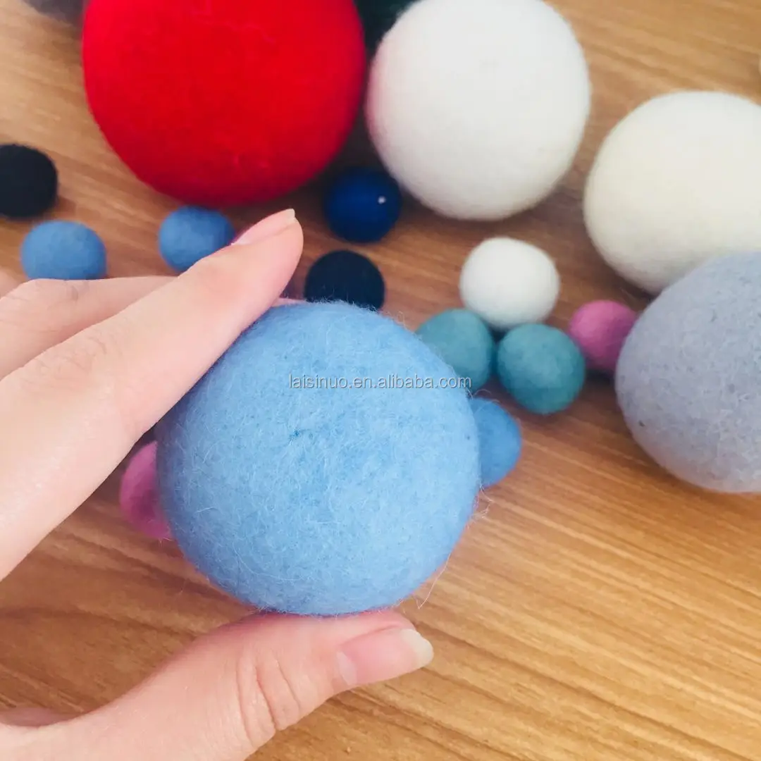 White Eco Felted 7cm Ball Of Wool For Dryer Clothes And Laundry Balls