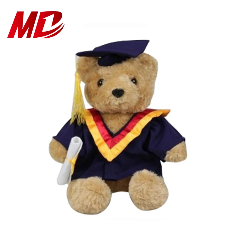 graduation bear 5.jpg