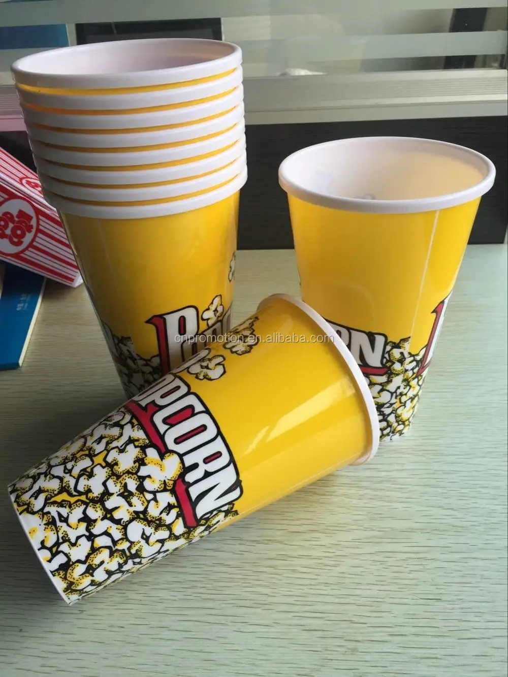 High Quality Reusable Custom Printed Plastic 32 Oz Movie Theater