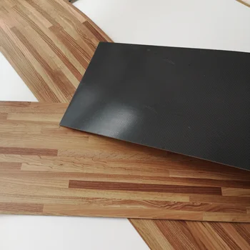 Berkualitas Tinggi Penggunaan Vinyl Pvc Karpet Plastik Buy Klik Lantai Karpet Vinyl Karpet Product On Alibaba Com