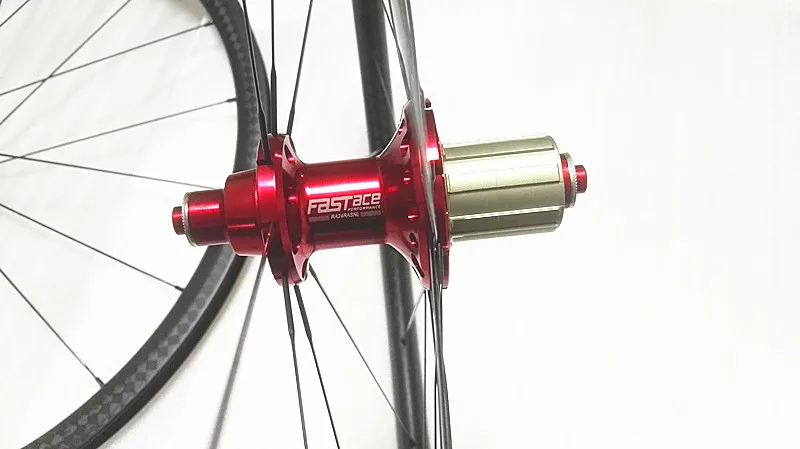 Flash Deal 12K matte wheel FASTace R24 Straight pulling hubs Super light 30mm road carbon wheels 20/24 sapim cx ray spokes clincher 1420g 2 Flash Deal 12K matte wheel FASTace R24 Straight pulling hubs Super light 30mm road carbon wheels 20/24 sapim cx ray spokes clincher 1420g 2