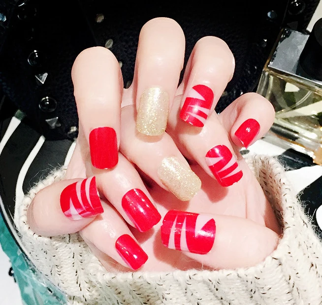 Wholesale fashionable red false nail tips 24pcs/box