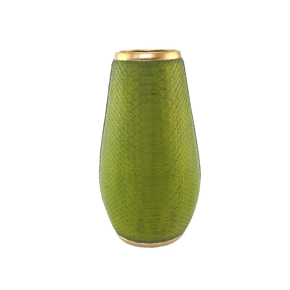 Wholesales Creative Resin Imitation Crocodile Alligator Leather Vase for Home Decor supplier