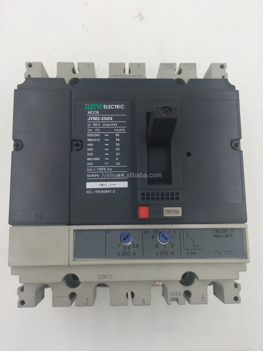 To Supply 3P 4P NS Adjustable Moulded Case Circuit Breaker 25A/63A/100A/160A/250A/400A/630A/800A/1000A/1250A/1600A MCCB