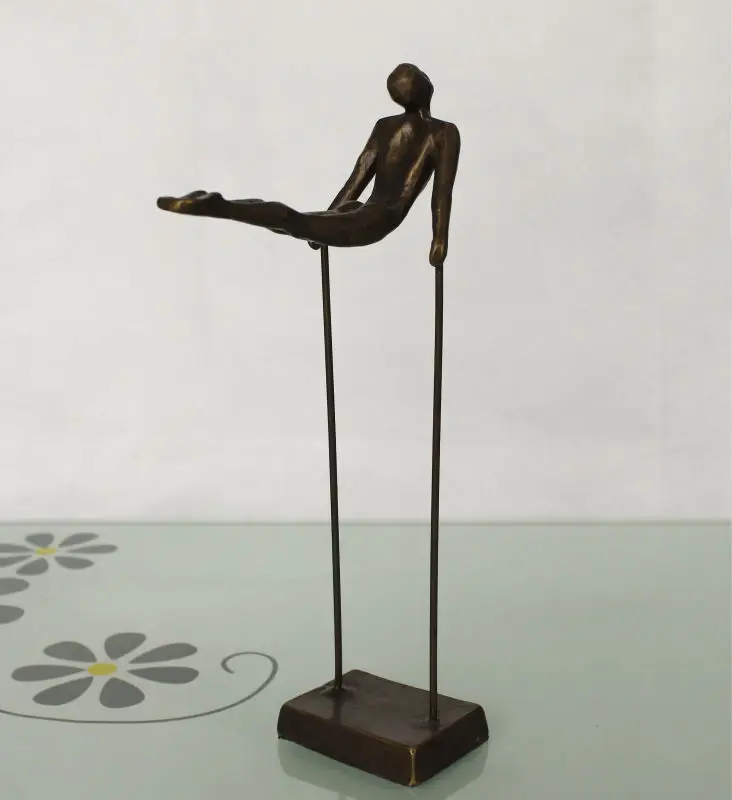 art of sport figurines