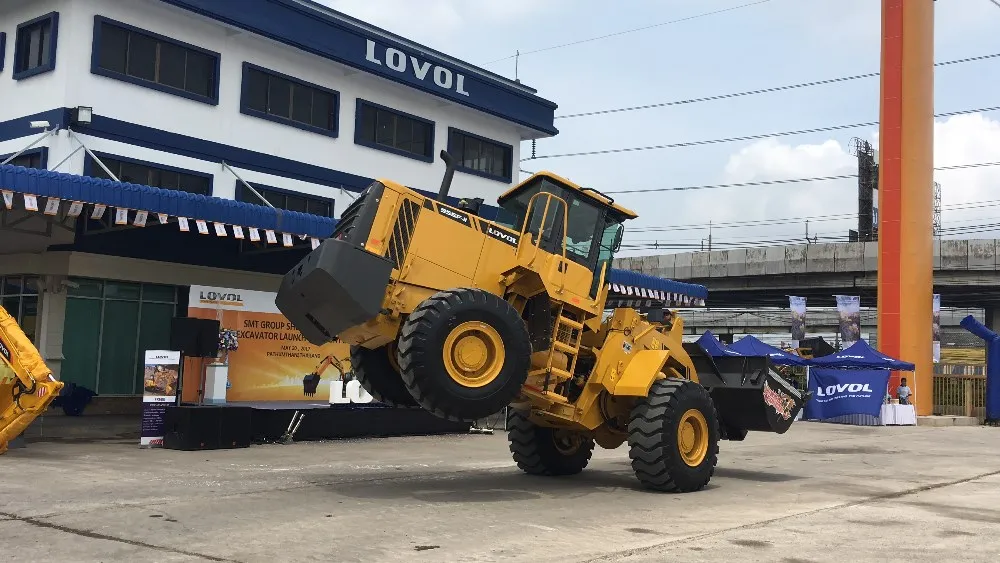 0cbm 轮式装载机前端装载机 217hp 潍柴发动机 lovol fl958g-ii