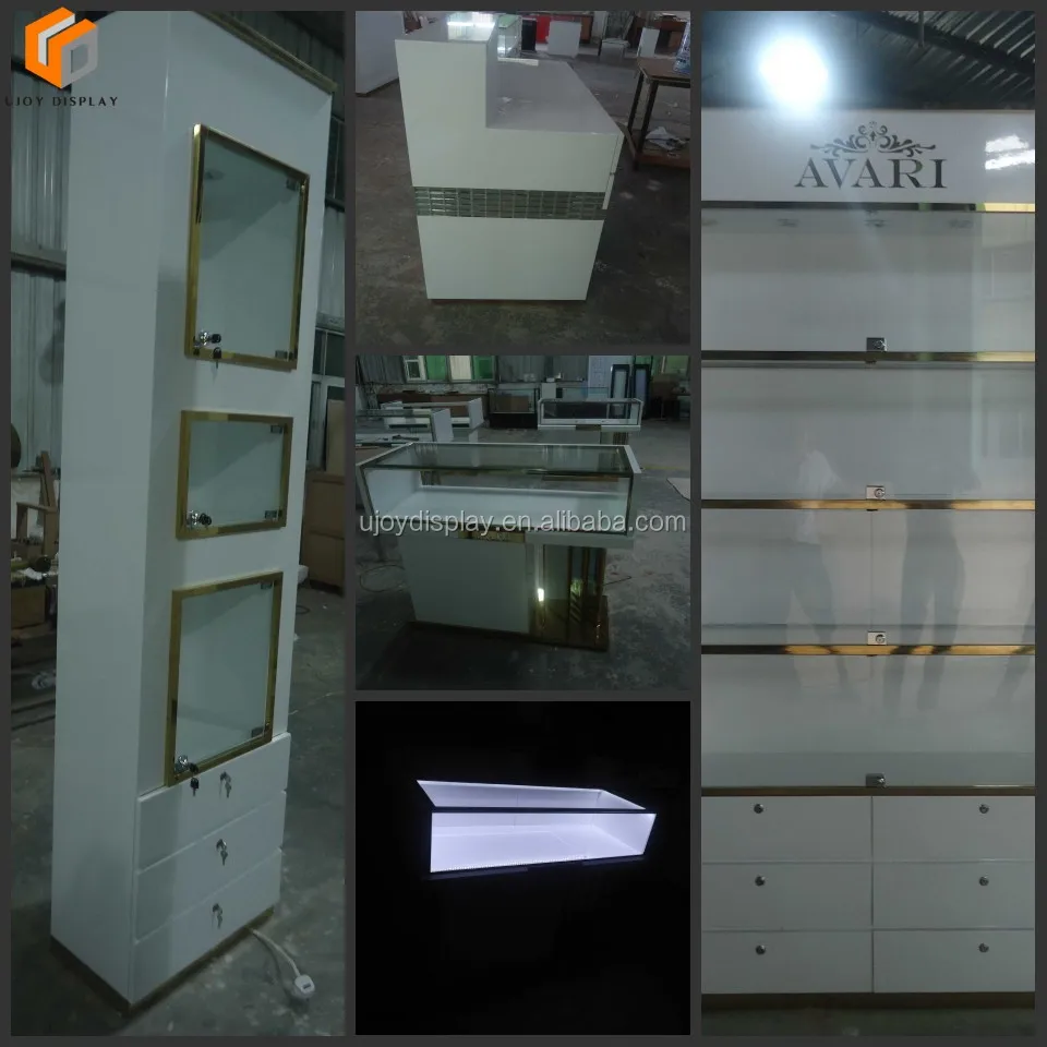 modern customized interior design ideas jewellery shops.jpg