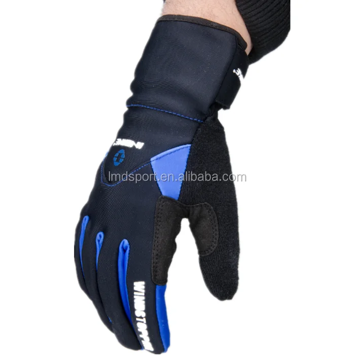 cycling gloves with finger pulls