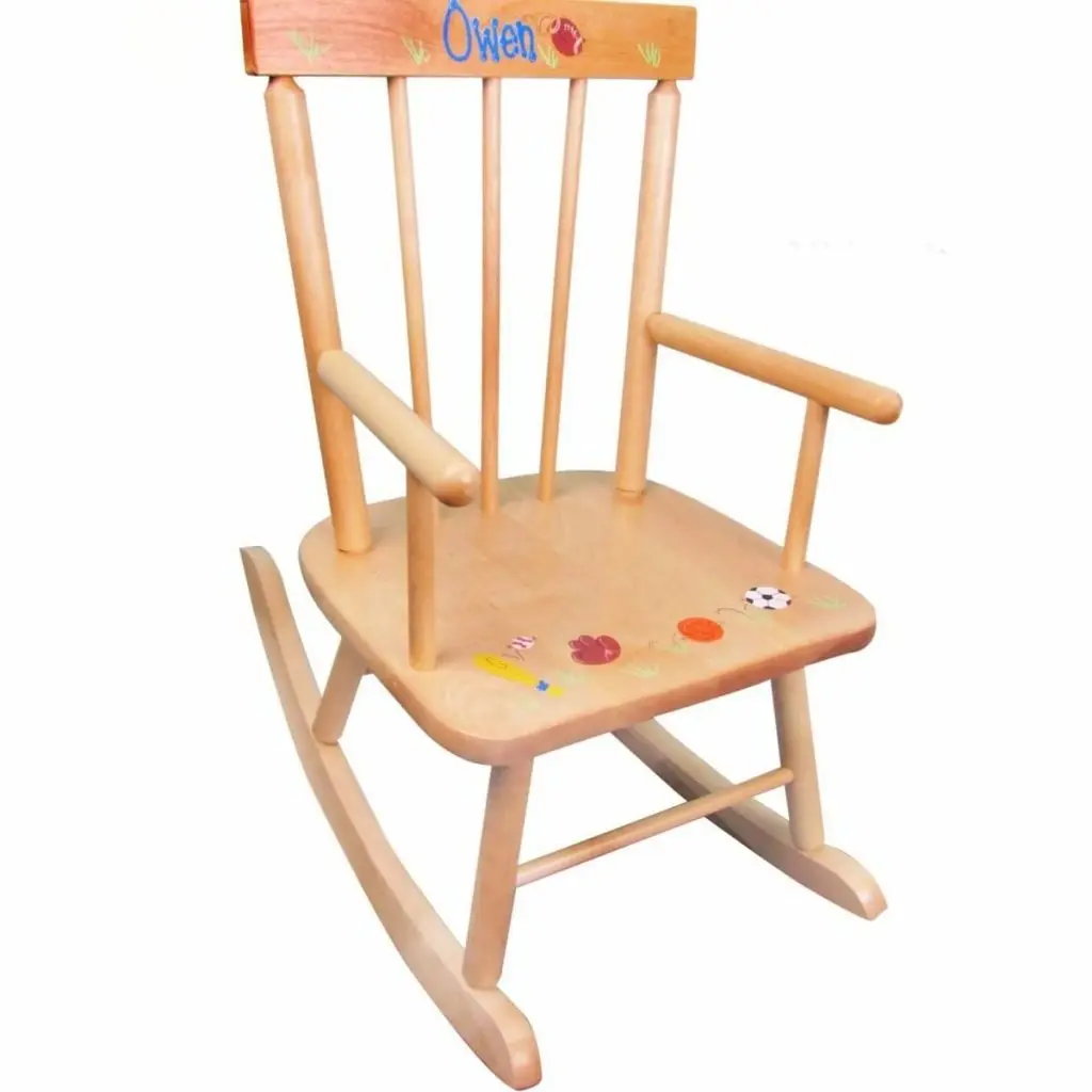 Детское кресло деревянное