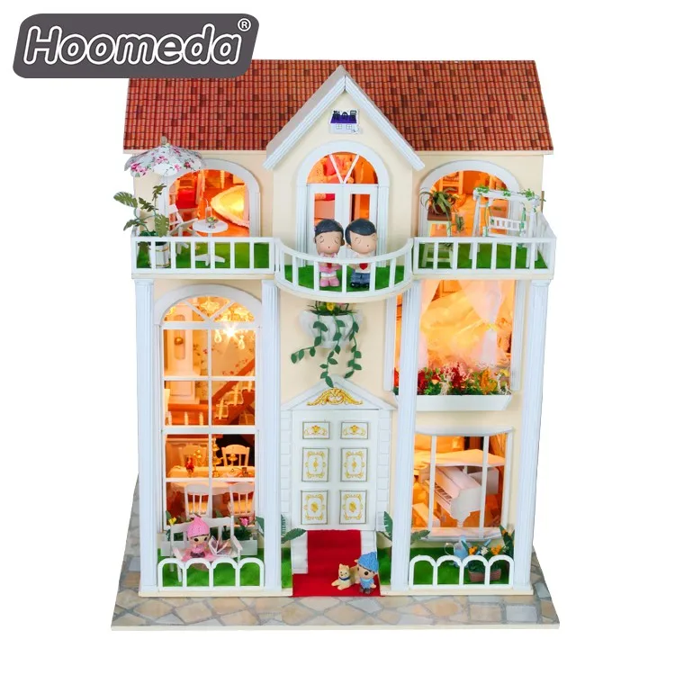 white house dollhouse