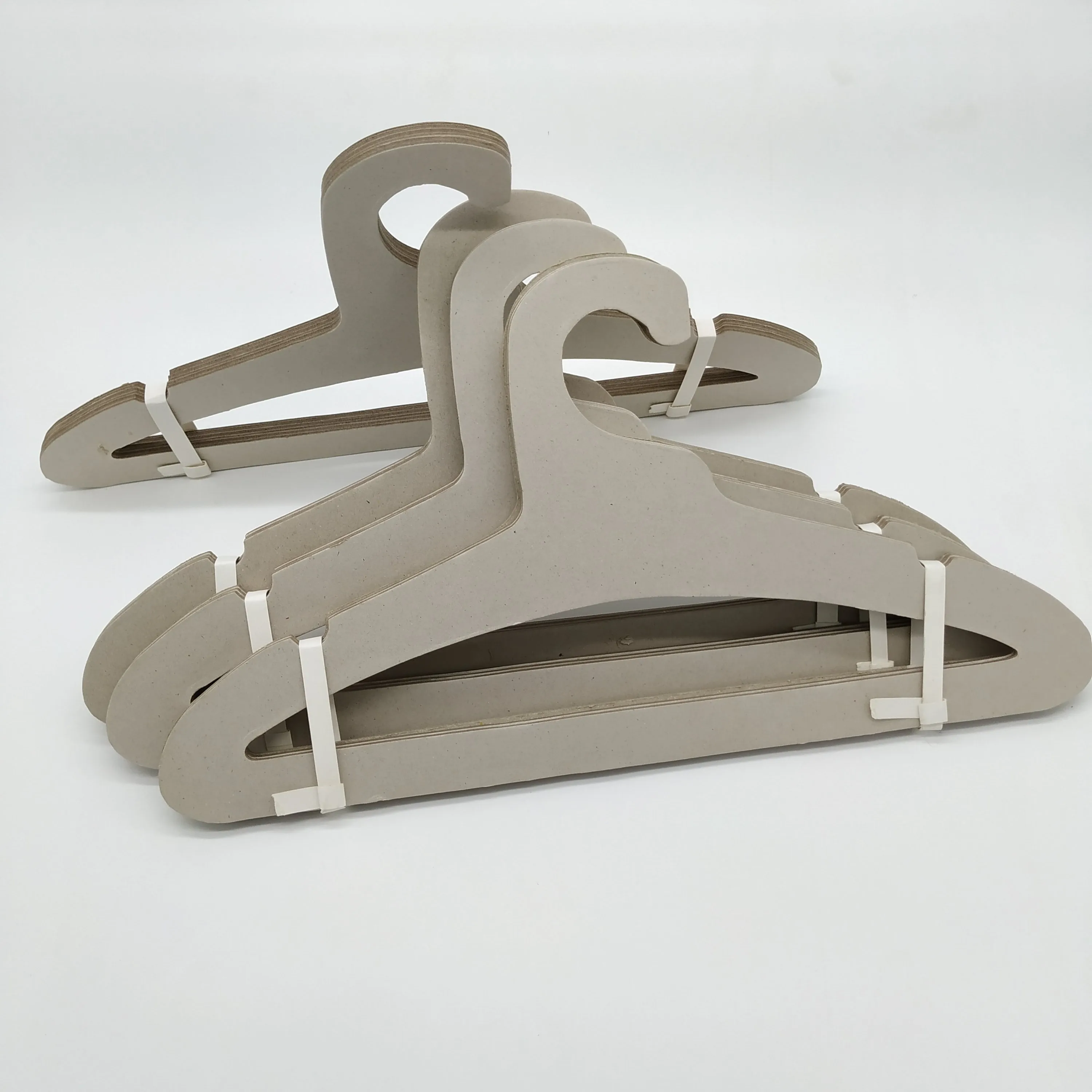 时尚衣架标签纸回收衣架