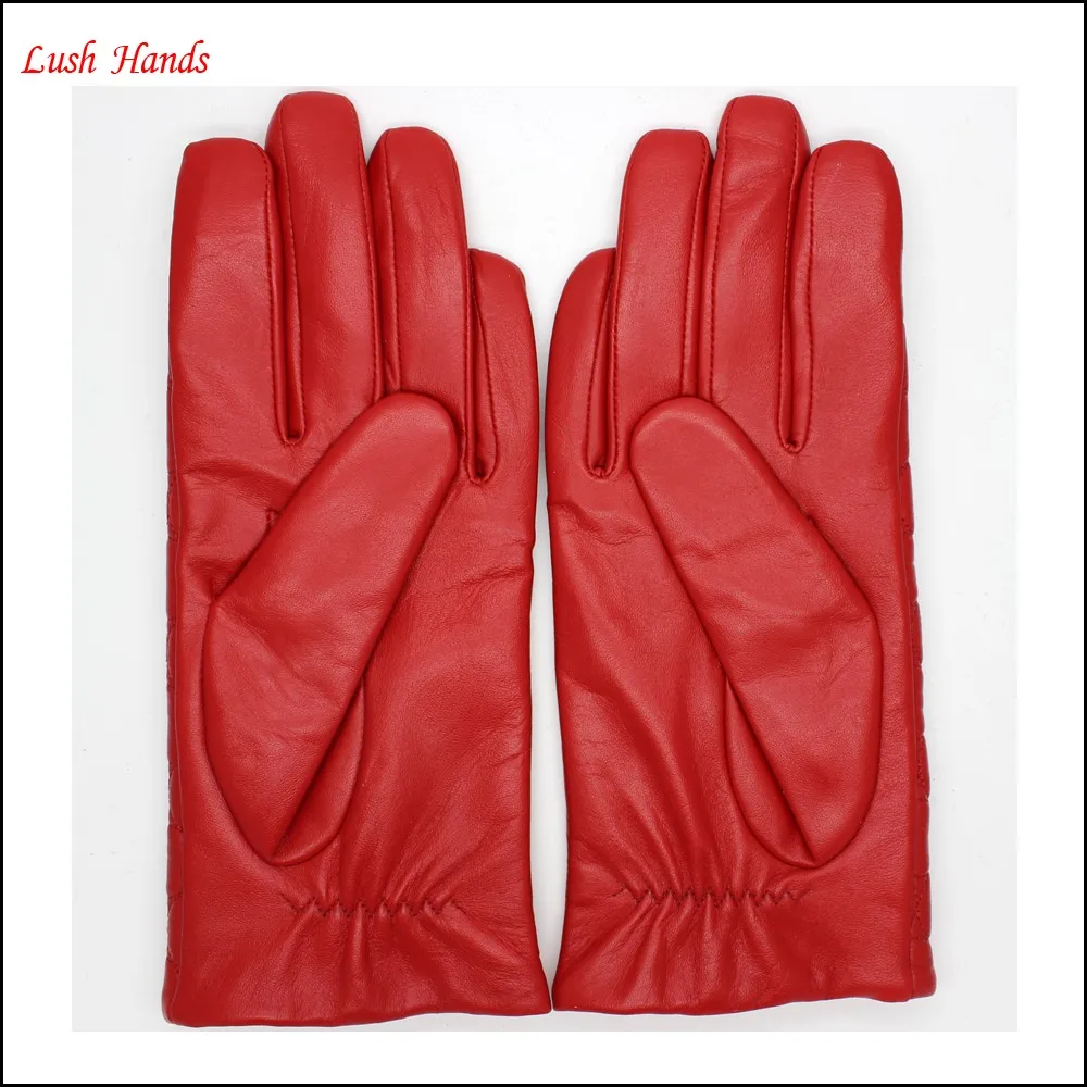 China Red ladies sheepskin leather gloves lining two tone