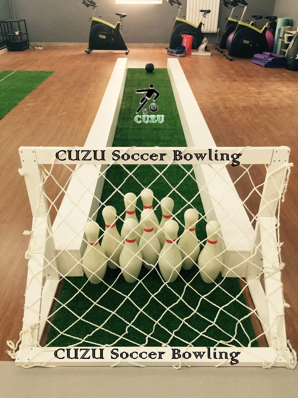 CUZU Soccer Bowling01
