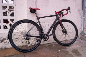 carbon fibre gravel bike